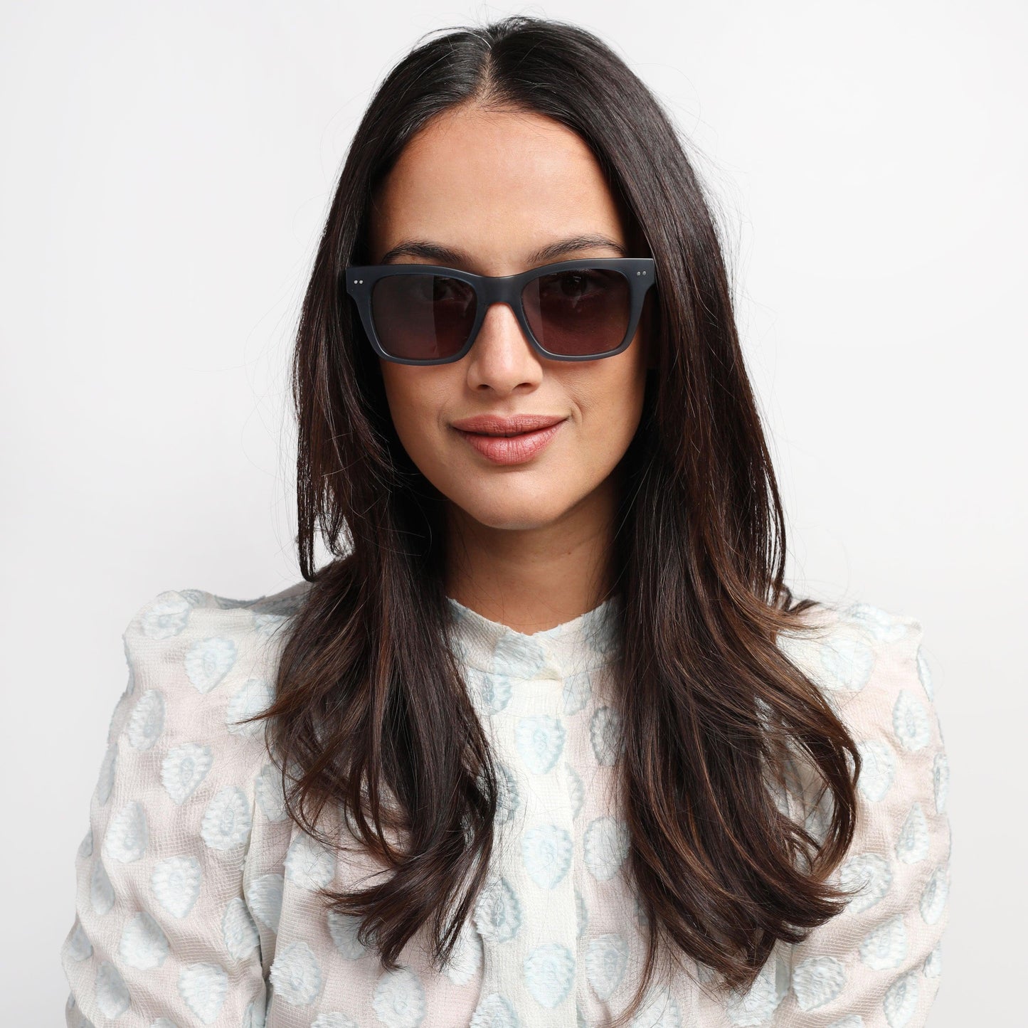 Cosmo Sun Sunglasses LOOK OPTIC    Female